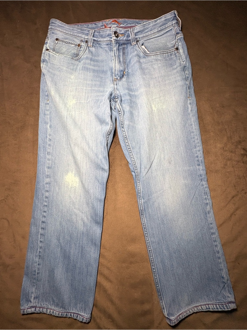Tommy Bahama Light Wash Jeans - Size 34x30 Straight 👖🌴